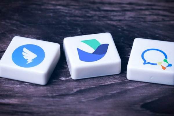 1652835017940672.jpg 333.jpg